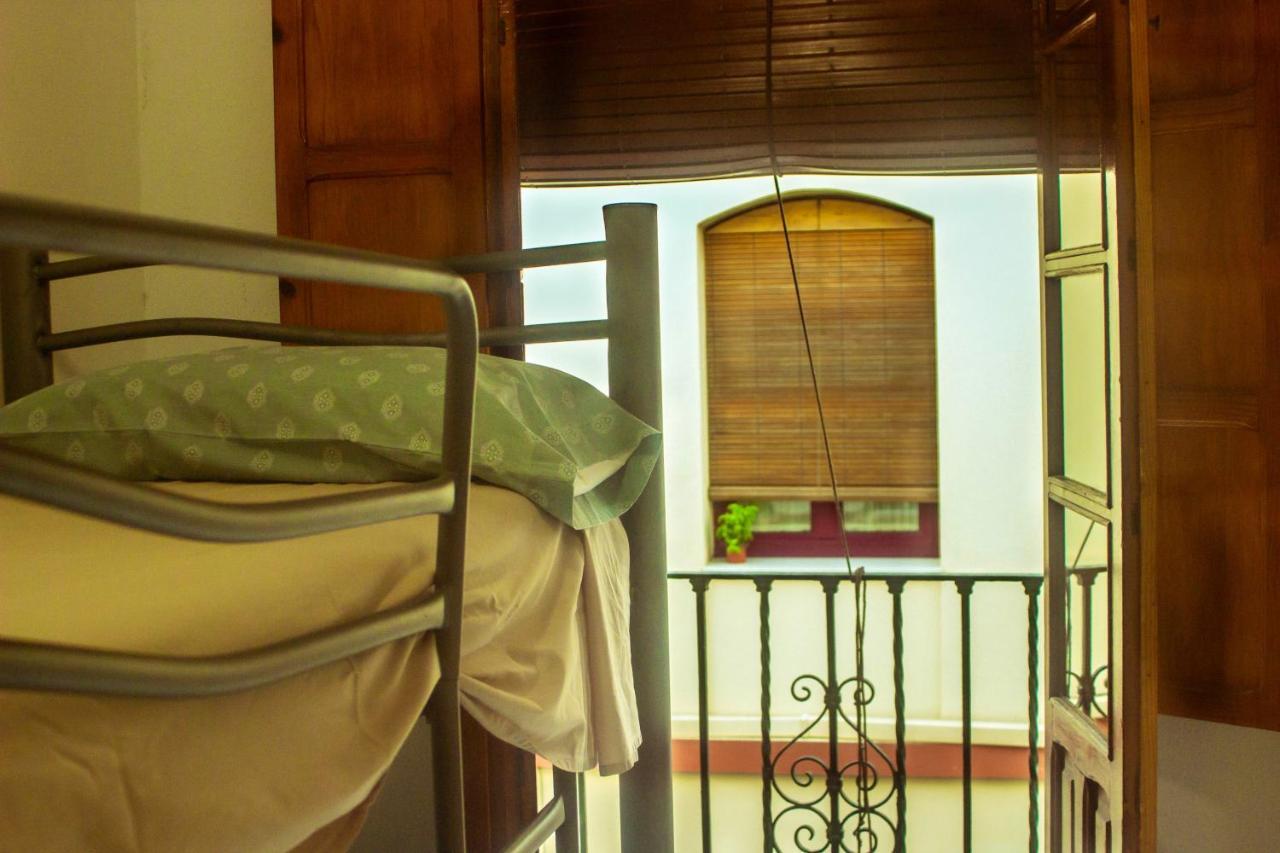Comfortable In 65 M² With Balcony Sevilla